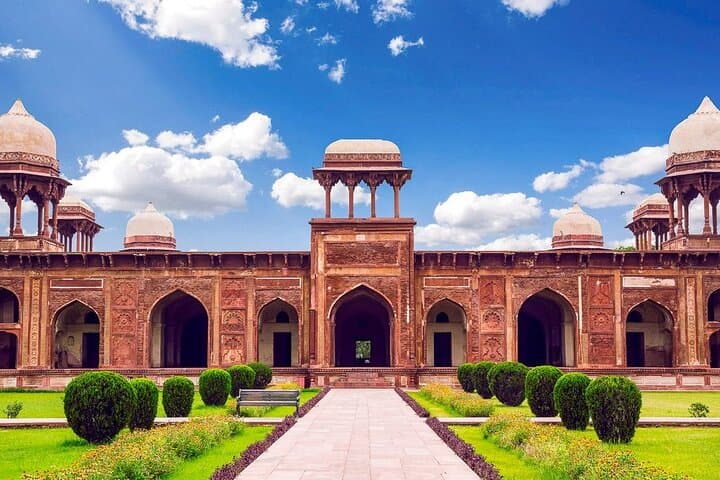 Private Day Tour to Sikandra, Mariam's Tomb & Chini Ka Rauza from Delhi photo 2