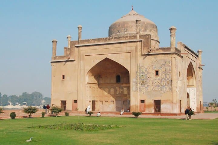 Private Day Tour to Sikandra, Mariam's Tomb & Chini Ka Rauza from Delhi photo 3