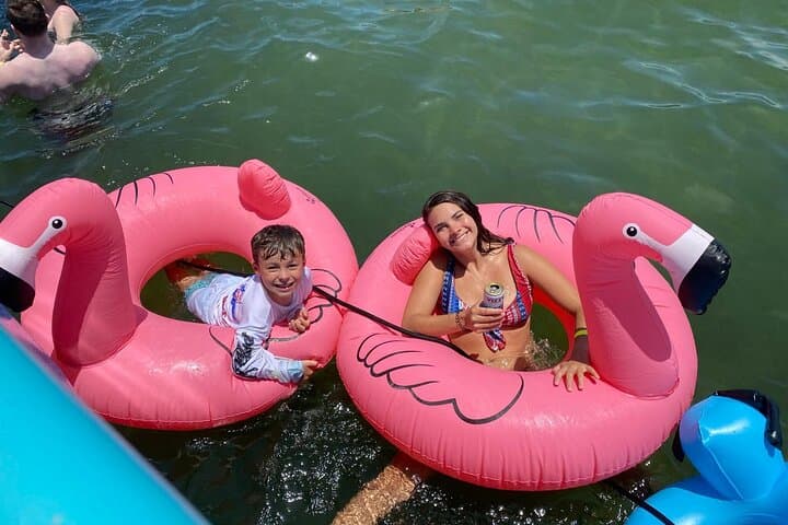 Fort Lauderdale Family Boat Cruise and Sandbar Swim photo 3