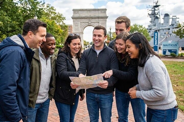 Discover Norfolk: Self-Guided Scavenger Hunt Through Historic Downtown