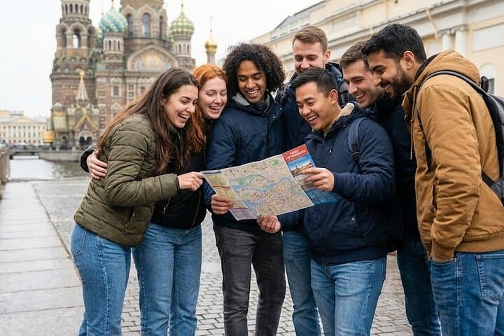 Sunshine Scavenger Hunt in St. Petersburg — App-Led City Adventure