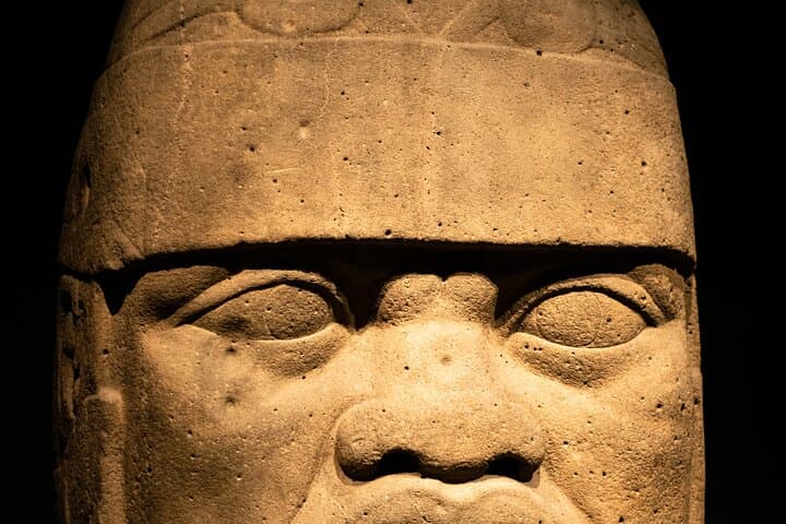 Cablecar Through History in Chapultepec: Mexico City Castle & Anthropology Tour photo 5