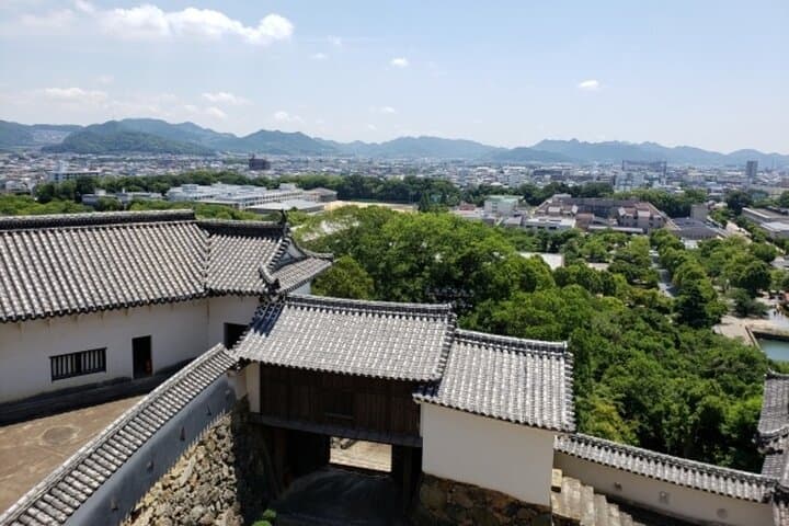 Himeji Castle Samurai Tour: 2-Hour Premium World Heritage Experience photo 6
