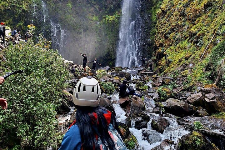 Iztaccíhuatl Diamond Waterfall: 13km Rope-Tunnel Hike from San Rafael