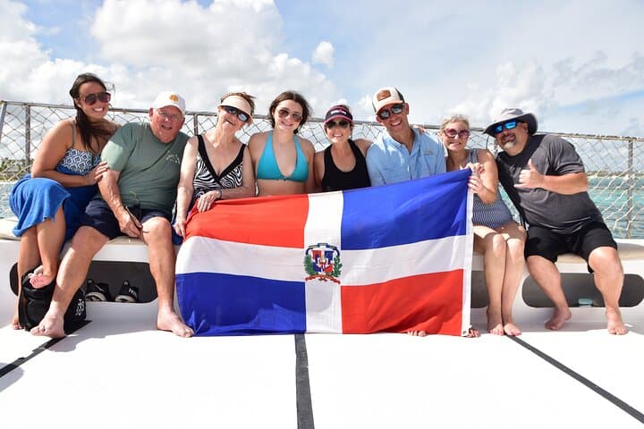 Private Party Catamaran: Open‑Bar Snorkel & Natural Pool in Punta Cana photo 3
