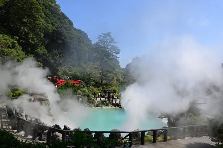 Hells of Beppu and Kokonoe Yume Bridge: Private 6-Hour Shore Excursion