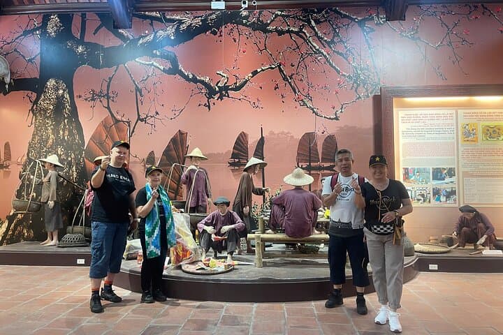 Dong Ho Village Folk Painting Jeep Tour from Hanoi photo 6