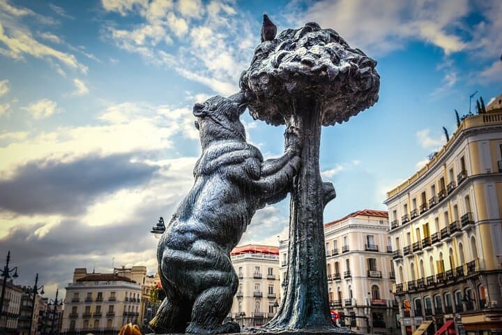 madrid-family-friendly-old-town-and-wax-museum-private-tour photo 6
