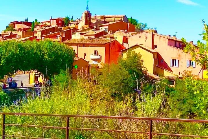 Lavender Fields and Hilltop Villages of the Luberon: Day Tour from Avignon photo 5