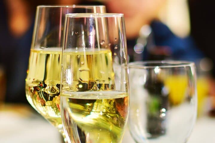 Private Luxembourg City Walking Tour with Food & Wine Tasting photo 3