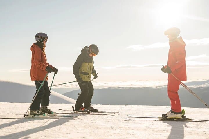 Blue Mountain Ski One-Day Beginner Tour from Toronto photo 5