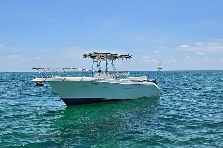 Key West 25' Cobia Center Console Boat Rental — Sandbar, Reef & Offshore Adventures photo 2