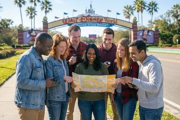 Disney Springs Dash: Self-Guided Scavenger Hunt at Disney Springs
