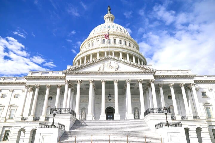 inside-the-us-capitol-rotunda-crypts-library-of-congress-walking-tour