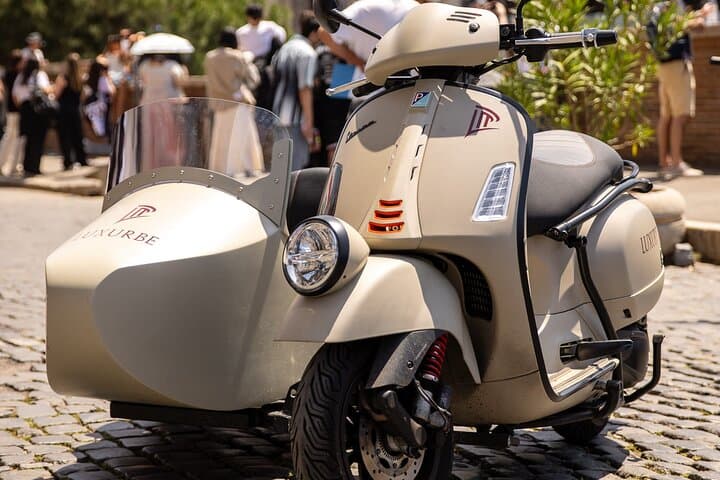 Vespa Sidecar Tour — Express Highlights of Rome photo 5
