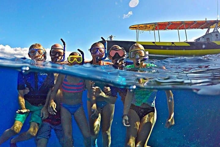Early Morning Molokini Crater Snorkel Tour with Breakfast from Kihei photo 4