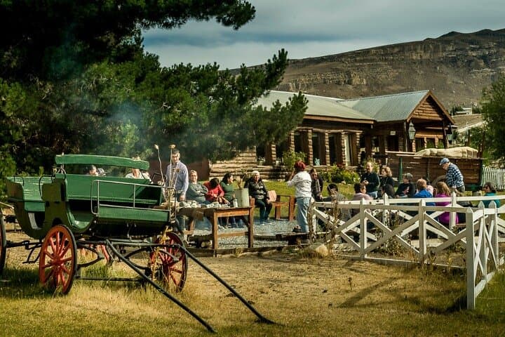 Estancia 25 de Mayo: Patagonian Ranch Afternoon with Dinner, Show & Riding photo 2