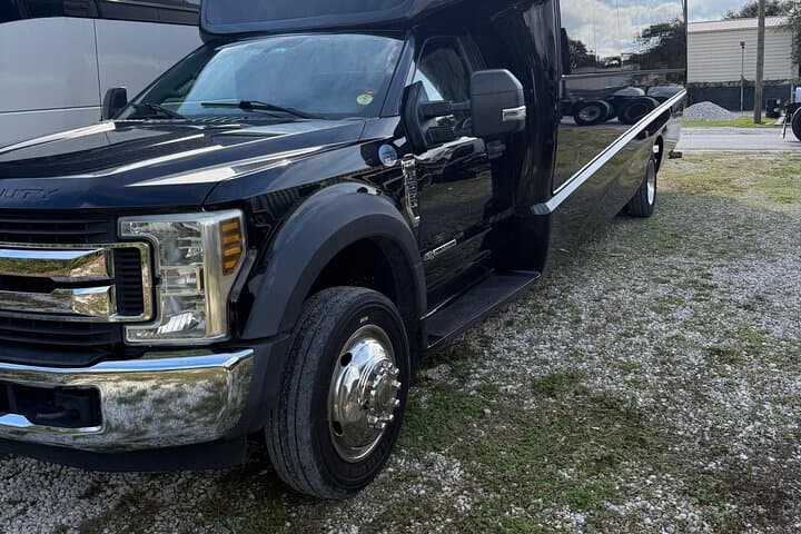 Private Airport Transfer USA — Reliable Door-to-Door Pickup in Newark and Major Cities photo 6