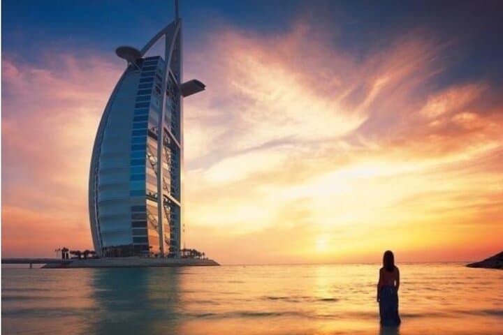 Half-Day Dubai City Tour: Zabeel Palace, Dubai Frame & Dubai Mall photo 1
