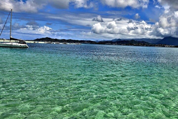 Private Pontoon Boat Rental in Kaneohe Bay — Sandbar Snorkel & Family Cruise photo 5