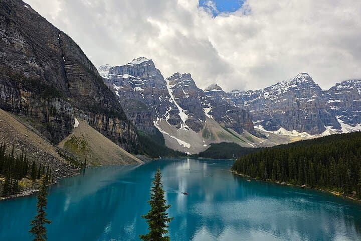 Explore Banff National Park: Full-Day Group Sightseeing Tour from Canmore photo 2