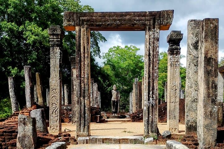 Polonnaruwa Ancient City Guided Tour: Tickets, Highlights & Practical Tips photo 5
