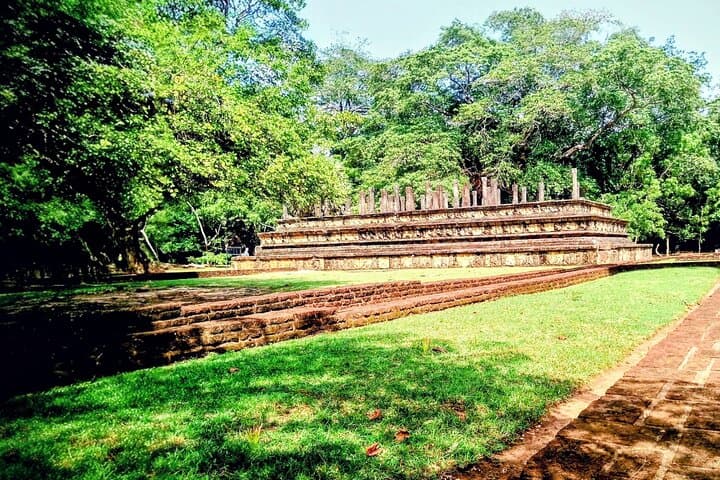 Polonnaruwa Ancient City Guided Tour: Tickets, Highlights & Practical Tips photo 6