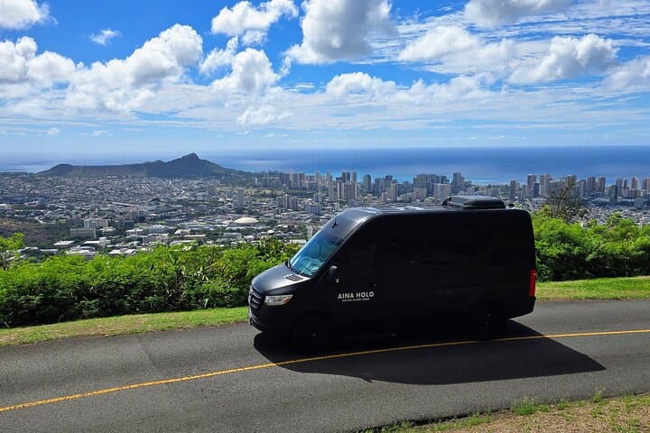 Private Ko Olina & Kapolei Airport Transfer for Groups (Up to 10)