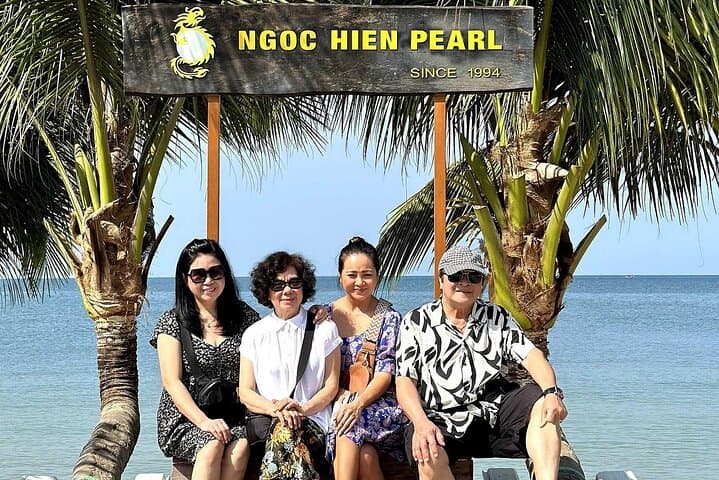 Private South Phu Quoc Exploration — Khem Beach, Hon Thom Cable Car & Coconut Prison photo 4