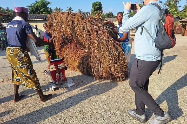 Discover Benin in 5 Days: Ganvié, Ouidah, Abomey & Porto-Novo Cultural Tour