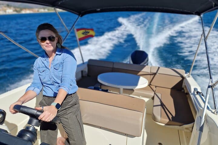 Speedboat Dolphin Watching from Estepona — 2‑Hour Mediterranean Wildlife Cruise
