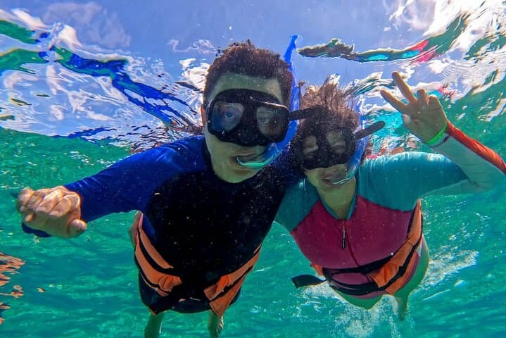 Catamaran to Isla Mujeres: Snorkel, Beach Club & Open Bar from Puerto Morelos photo 3