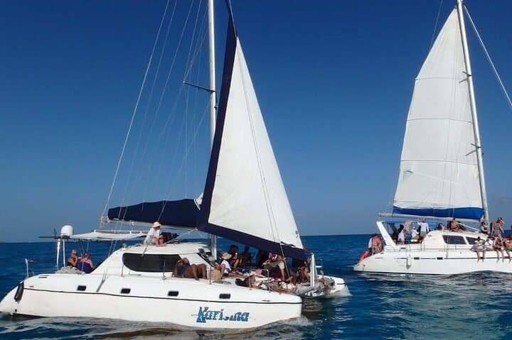 Catamaran to Isla Mujeres: Snorkel, Beach Club & Open Bar from Puerto Morelos photo 6