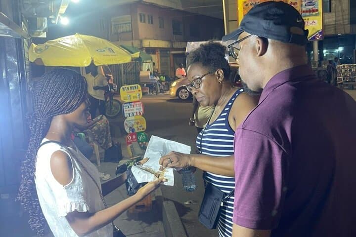 Osu Night Market Tour: A Private Evening Walk Through Accra’s Oxford Street photo 6