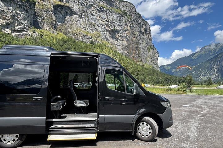 Lucerne to Interlaken & Lauterbrunnen: Private Alpine Day Trip photo 5