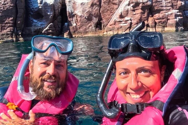 Espiritu Santo Island Tour: Snorkel with Sea Lions & Sunset at Balandra photo 2