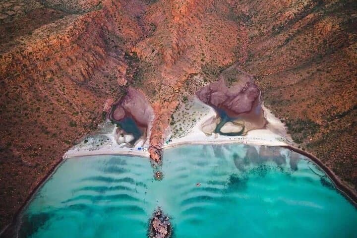 Espiritu Santo Island Tour: Snorkel with Sea Lions & Sunset at Balandra photo 3
