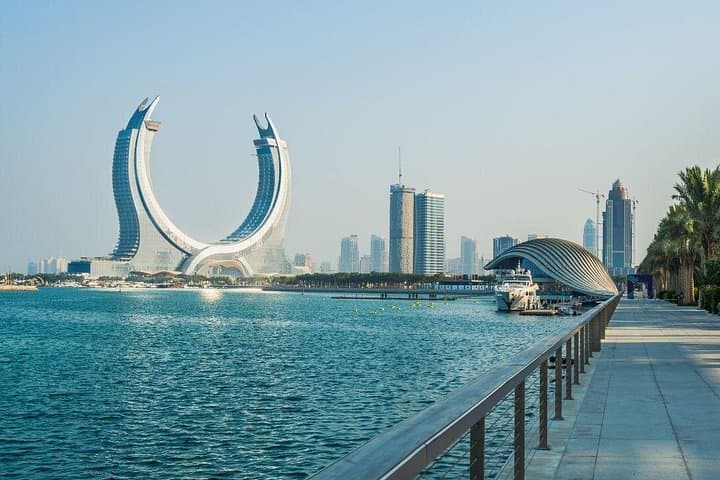 Doha City Tour and Desert Safari Combo: Culture, Corniche & Dune Adventure photo 3