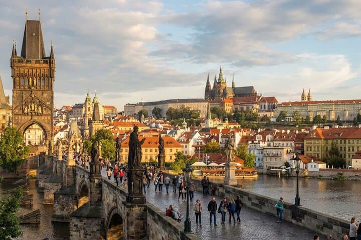 Explore Prague Your Way: 7‑Day Self‑Guided AI Audio Tours Across Czechia