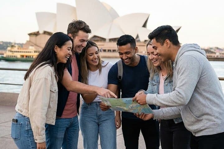 Sippin' Pretty: Sydney Bar Adventure Hunt & Scavenger Crawl
