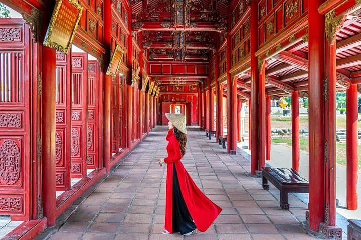 Da Nang to Huế: Imperial City, Perfume River & Heritage Train Day Tour photo 1