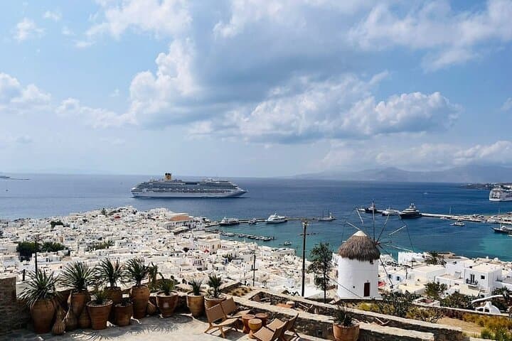 Private Mykonos Highlights Island Tour — Beaches, Lighthouse & Ano Mera photo 3