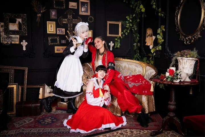 Tokyo Cosplay Studio Experience in Ikebukuro — Pro Photo Shoot & Costume Rental photo 2