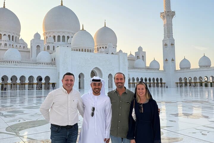 Sheikh Zayed Grand Mosque Guided Tour: Emirati-Led Cultural Visit in Abu Dhabi photo 1