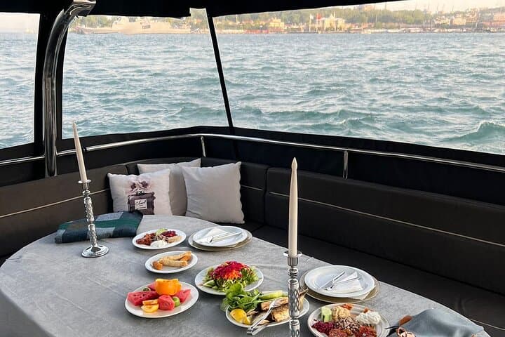 Private Bosphorus Yacht Charter: 2-Hour Family Cruise in Istanbul photo 6