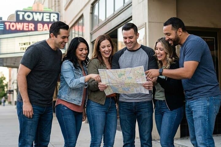 Fresno Bar Adventure Hunt: Self-Guided Let’s Roam Night Out