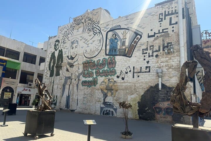 Kuwait Towers, Grand Mosque & Al-Subiya Desert Half-Day Tour photo 4
