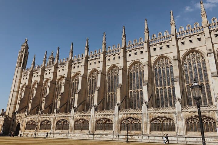 Glide the Cam: Private Day Trip to Cambridge with Classic Punting photo 3