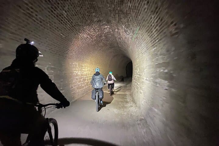 Otago Rail Trail eBike Day Tour — Ride Poolburn Gorge & 37m Viaduct photo 4