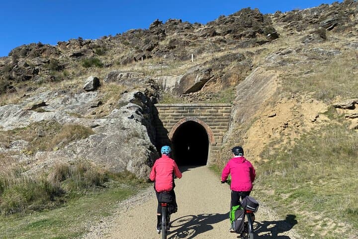 Otago Rail Trail eBike Day Tour — Ride Poolburn Gorge & 37m Viaduct photo 5